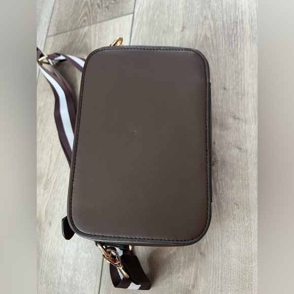 NWOT Camera Bag - Picture 4 of 5